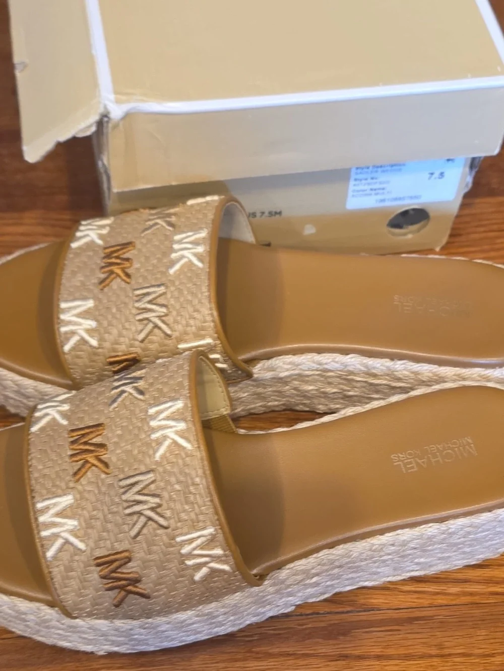 size 7.5 Michael kors sandals women’s